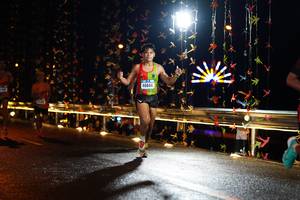 BIB: 40844
                            <button type="button" onclick="openModal(16146091)" class="btn btn-primary btn-sm float-right btn-popup" data-toggle="modal" data-target=".modal-high-quality">
                        <i class="fas fa-shopping-cart"></i> Add to Cart
                    </button>
                                            <button type="button" onclick="isThisMe(16146091, true)" class="btn btn-success btn-sm float-right btn-popup btn-isme hidden" data-toggle="tooltip" data-placement="bottom" title="นี่คือรูปของคุณใช่ไหม คลิกที่นี่เพื่อเอาเข้าอัลบั้ม">
                        <i class="fas fa-plus"></i> Add to album
                    </button>
                    <button type="button" onclick="isThisMe(16146091, false)" class="btn btn-warning btn-sm float-right btn-popup btn-isnotme hidden">
                        <i class="fas fa-ban"></i> Remove from album
                    </button>