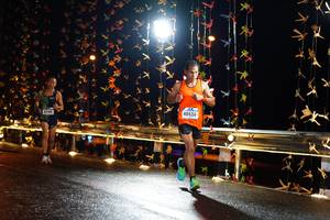 BIB: 40534
                            <button type="button" onclick="openModal(16134403)" class="btn btn-primary btn-sm float-right btn-popup" data-toggle="modal" data-target=".modal-high-quality">
                        <i class="fas fa-shopping-cart"></i> Add to Cart
                    </button>
                                            <button type="button" onclick="isThisMe(16134403, true)" class="btn btn-success btn-sm float-right btn-popup btn-isme hidden" data-toggle="tooltip" data-placement="bottom" title="นี่คือรูปของคุณใช่ไหม คลิกที่นี่เพื่อเอาเข้าอัลบั้ม">
                        <i class="fas fa-plus"></i> Add to album
                    </button>
                    <button type="button" onclick="isThisMe(16134403, false)" class="btn btn-warning btn-sm float-right btn-popup btn-isnotme hidden">
                        <i class="fas fa-ban"></i> Remove from album
                    </button>