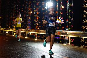 BIB: 40153
                            <button type="button" onclick="openModal(16133337)" class="btn btn-primary btn-sm float-right btn-popup" data-toggle="modal" data-target=".modal-high-quality">
                        <i class="fas fa-shopping-cart"></i> Add to Cart
                    </button>
                                            <button type="button" onclick="isThisMe(16133337, true)" class="btn btn-success btn-sm float-right btn-popup btn-isme hidden" data-toggle="tooltip" data-placement="bottom" title="นี่คือรูปของคุณใช่ไหม คลิกที่นี่เพื่อเอาเข้าอัลบั้ม">
                        <i class="fas fa-plus"></i> Add to album
                    </button>
                    <button type="button" onclick="isThisMe(16133337, false)" class="btn btn-warning btn-sm float-right btn-popup btn-isnotme hidden">
                        <i class="fas fa-ban"></i> Remove from album
                    </button>