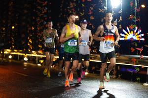 BIB: 43210, 41118, 694, 422
                            <button type="button" onclick="openModal(16126160)" class="btn btn-primary btn-sm float-right btn-popup" data-toggle="modal" data-target=".modal-high-quality">
                        <i class="fas fa-shopping-cart"></i> Add to Cart
                    </button>
                                            <button type="button" onclick="isThisMe(16126160, true)" class="btn btn-success btn-sm float-right btn-popup btn-isme hidden" data-toggle="tooltip" data-placement="bottom" title="นี่คือรูปของคุณใช่ไหม คลิกที่นี่เพื่อเอาเข้าอัลบั้ม">
                        <i class="fas fa-plus"></i> Add to album
                    </button>
                    <button type="button" onclick="isThisMe(16126160, false)" class="btn btn-warning btn-sm float-right btn-popup btn-isnotme hidden">
                        <i class="fas fa-ban"></i> Remove from album
                    </button>