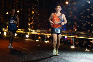 BIB: 0189
                            <button type="button" onclick="openModal(16381835)" class="btn btn-primary btn-sm float-right btn-popup" data-toggle="modal" data-target=".modal-high-quality">
                        <i class="fas fa-shopping-cart"></i> Add to Cart
                    </button>
                                            <button type="button" onclick="isThisMe(16381835, true)" class="btn btn-success btn-sm float-right btn-popup btn-isme hidden" data-toggle="tooltip" data-placement="bottom" title="นี่คือรูปของคุณใช่ไหม คลิกที่นี่เพื่อเอาเข้าอัลบั้ม">
                        <i class="fas fa-plus"></i> Add to album
                    </button>
                    <button type="button" onclick="isThisMe(16381835, false)" class="btn btn-warning btn-sm float-right btn-popup btn-isnotme hidden">
                        <i class="fas fa-ban"></i> Remove from album
                    </button>