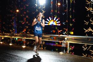 BIB: 40245
                            <button type="button" onclick="openModal(16122041)" class="btn btn-primary btn-sm float-right btn-popup" data-toggle="modal" data-target=".modal-high-quality">
                        <i class="fas fa-shopping-cart"></i> Add to Cart
                    </button>
                                            <button type="button" onclick="isThisMe(16122041, true)" class="btn btn-success btn-sm float-right btn-popup btn-isme hidden" data-toggle="tooltip" data-placement="bottom" title="นี่คือรูปของคุณใช่ไหม คลิกที่นี่เพื่อเอาเข้าอัลบั้ม">
                        <i class="fas fa-plus"></i> Add to album
                    </button>
                    <button type="button" onclick="isThisMe(16122041, false)" class="btn btn-warning btn-sm float-right btn-popup btn-isnotme hidden">
                        <i class="fas fa-ban"></i> Remove from album
                    </button>