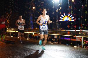 BIB: 40230
                            <button type="button" onclick="openModal(16109854)" class="btn btn-primary btn-sm float-right btn-popup" data-toggle="modal" data-target=".modal-high-quality">
                        <i class="fas fa-shopping-cart"></i> Add to Cart
                    </button>
                                            <button type="button" onclick="isThisMe(16109854, true)" class="btn btn-success btn-sm float-right btn-popup btn-isme hidden" data-toggle="tooltip" data-placement="bottom" title="นี่คือรูปของคุณใช่ไหม คลิกที่นี่เพื่อเอาเข้าอัลบั้ม">
                        <i class="fas fa-plus"></i> Add to album
                    </button>
                    <button type="button" onclick="isThisMe(16109854, false)" class="btn btn-warning btn-sm float-right btn-popup btn-isnotme hidden">
                        <i class="fas fa-ban"></i> Remove from album
                    </button>