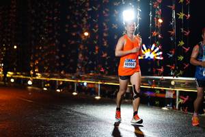 BIB: 40904
                            <button type="button" onclick="openModal(16139522)" class="btn btn-primary btn-sm float-right btn-popup" data-toggle="modal" data-target=".modal-high-quality">
                        <i class="fas fa-shopping-cart"></i> Add to Cart
                    </button>
                                            <button type="button" onclick="isThisMe(16139522, true)" class="btn btn-success btn-sm float-right btn-popup btn-isme hidden" data-toggle="tooltip" data-placement="bottom" title="นี่คือรูปของคุณใช่ไหม คลิกที่นี่เพื่อเอาเข้าอัลบั้ม">
                        <i class="fas fa-plus"></i> Add to album
                    </button>
                    <button type="button" onclick="isThisMe(16139522, false)" class="btn btn-warning btn-sm float-right btn-popup btn-isnotme hidden">
                        <i class="fas fa-ban"></i> Remove from album
                    </button>