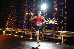 BIB: 41775
                            <button type="button" onclick="openModal(16096461)" class="btn btn-primary btn-sm float-right btn-popup" data-toggle="modal" data-target=".modal-high-quality">
                        <i class="fas fa-shopping-cart"></i> Add to Cart
                    </button>
                                            <button type="button" onclick="isThisMe(16096461, true)" class="btn btn-success btn-sm float-right btn-popup btn-isme hidden" data-toggle="tooltip" data-placement="bottom" title="นี่คือรูปของคุณใช่ไหม คลิกที่นี่เพื่อเอาเข้าอัลบั้ม">
                        <i class="fas fa-plus"></i> Add to album
                    </button>
                    <button type="button" onclick="isThisMe(16096461, false)" class="btn btn-warning btn-sm float-right btn-popup btn-isnotme hidden">
                        <i class="fas fa-ban"></i> Remove from album
                    </button>