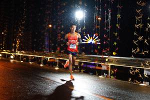 BIB: 4253
                            <button type="button" onclick="openModal(16094607)" class="btn btn-primary btn-sm float-right btn-popup" data-toggle="modal" data-target=".modal-high-quality">
                        <i class="fas fa-shopping-cart"></i> Add to Cart
                    </button>
                                            <button type="button" onclick="isThisMe(16094607, true)" class="btn btn-success btn-sm float-right btn-popup btn-isme hidden" data-toggle="tooltip" data-placement="bottom" title="นี่คือรูปของคุณใช่ไหม คลิกที่นี่เพื่อเอาเข้าอัลบั้ม">
                        <i class="fas fa-plus"></i> Add to album
                    </button>
                    <button type="button" onclick="isThisMe(16094607, false)" class="btn btn-warning btn-sm float-right btn-popup btn-isnotme hidden">
                        <i class="fas fa-ban"></i> Remove from album
                    </button>