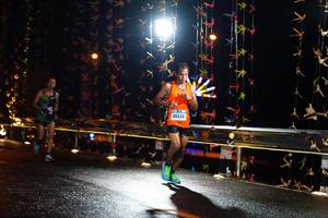 BIB: 40534
                            <button type="button" onclick="openModal(16134373)" class="btn btn-primary btn-sm float-right btn-popup" data-toggle="modal" data-target=".modal-high-quality">
                        <i class="fas fa-shopping-cart"></i> Add to Cart
                    </button>
                                            <button type="button" onclick="isThisMe(16134373, true)" class="btn btn-success btn-sm float-right btn-popup btn-isme hidden" data-toggle="tooltip" data-placement="bottom" title="นี่คือรูปของคุณใช่ไหม คลิกที่นี่เพื่อเอาเข้าอัลบั้ม">
                        <i class="fas fa-plus"></i> Add to album
                    </button>
                    <button type="button" onclick="isThisMe(16134373, false)" class="btn btn-warning btn-sm float-right btn-popup btn-isnotme hidden">
                        <i class="fas fa-ban"></i> Remove from album
                    </button>