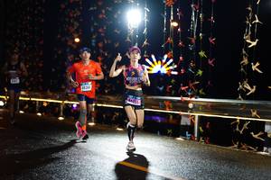 BIB: 40361, 44051
                            <button type="button" onclick="openModal(16139997)" class="btn btn-primary btn-sm float-right btn-popup" data-toggle="modal" data-target=".modal-high-quality">
                        <i class="fas fa-shopping-cart"></i> Add to Cart
                    </button>
                                            <button type="button" onclick="isThisMe(16139997, true)" class="btn btn-success btn-sm float-right btn-popup btn-isme hidden" data-toggle="tooltip" data-placement="bottom" title="นี่คือรูปของคุณใช่ไหม คลิกที่นี่เพื่อเอาเข้าอัลบั้ม">
                        <i class="fas fa-plus"></i> Add to album
                    </button>
                    <button type="button" onclick="isThisMe(16139997, false)" class="btn btn-warning btn-sm float-right btn-popup btn-isnotme hidden">
                        <i class="fas fa-ban"></i> Remove from album
                    </button>