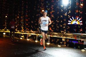 BIB: 4054, 
                            <button type="button" onclick="openModal(16113648)" class="btn btn-primary btn-sm float-right btn-popup" data-toggle="modal" data-target=".modal-high-quality">
                        <i class="fas fa-shopping-cart"></i> Add to Cart
                    </button>
                                            <button type="button" onclick="isThisMe(16113648, true)" class="btn btn-success btn-sm float-right btn-popup btn-isme hidden" data-toggle="tooltip" data-placement="bottom" title="นี่คือรูปของคุณใช่ไหม คลิกที่นี่เพื่อเอาเข้าอัลบั้ม">
                        <i class="fas fa-plus"></i> Add to album
                    </button>
                    <button type="button" onclick="isThisMe(16113648, false)" class="btn btn-warning btn-sm float-right btn-popup btn-isnotme hidden">
                        <i class="fas fa-ban"></i> Remove from album
                    </button>