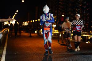 BIB: 4591
                            <button type="button" onclick="openModal(16535391)" class="btn btn-primary btn-sm float-right btn-popup" data-toggle="modal" data-target=".modal-high-quality">
                        <i class="fas fa-shopping-cart"></i> Add to Cart
                    </button>
                                            <button type="button" onclick="isThisMe(16535391, true)" class="btn btn-success btn-sm float-right btn-popup btn-isme hidden" data-toggle="tooltip" data-placement="bottom" title="นี่คือรูปของคุณใช่ไหม คลิกที่นี่เพื่อเอาเข้าอัลบั้ม">
                        <i class="fas fa-plus"></i> Add to album
                    </button>
                    <button type="button" onclick="isThisMe(16535391, false)" class="btn btn-warning btn-sm float-right btn-popup btn-isnotme hidden">
                        <i class="fas fa-ban"></i> Remove from album
                    </button>