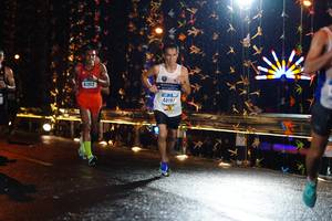 BIB: 41262, 40197
                            <button type="button" onclick="openModal(16109905)" class="btn btn-primary btn-sm float-right btn-popup" data-toggle="modal" data-target=".modal-high-quality">
                        <i class="fas fa-shopping-cart"></i> Add to Cart
                    </button>
                                            <button type="button" onclick="isThisMe(16109905, true)" class="btn btn-success btn-sm float-right btn-popup btn-isme hidden" data-toggle="tooltip" data-placement="bottom" title="นี่คือรูปของคุณใช่ไหม คลิกที่นี่เพื่อเอาเข้าอัลบั้ม">
                        <i class="fas fa-plus"></i> Add to album
                    </button>
                    <button type="button" onclick="isThisMe(16109905, false)" class="btn btn-warning btn-sm float-right btn-popup btn-isnotme hidden">
                        <i class="fas fa-ban"></i> Remove from album
                    </button>