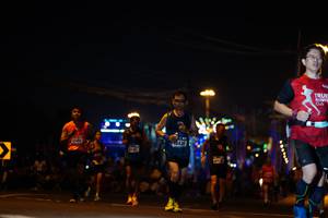BIB: 0431
                            <button type="button" onclick="openModal(16858726)" class="btn btn-primary btn-sm float-right btn-popup" data-toggle="modal" data-target=".modal-high-quality">
                        <i class="fas fa-shopping-cart"></i> Add to Cart
                    </button>
                                            <button type="button" onclick="isThisMe(16858726, true)" class="btn btn-success btn-sm float-right btn-popup btn-isme hidden" data-toggle="tooltip" data-placement="bottom" title="นี่คือรูปของคุณใช่ไหม คลิกที่นี่เพื่อเอาเข้าอัลบั้ม">
                        <i class="fas fa-plus"></i> Add to album
                    </button>
                    <button type="button" onclick="isThisMe(16858726, false)" class="btn btn-warning btn-sm float-right btn-popup btn-isnotme hidden">
                        <i class="fas fa-ban"></i> Remove from album
                    </button>