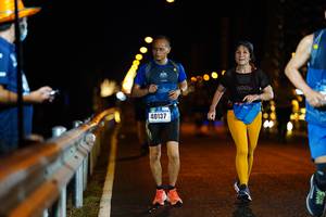 BIB: 40137
                            <button type="button" onclick="openModal(16232119)" class="btn btn-primary btn-sm float-right btn-popup" data-toggle="modal" data-target=".modal-high-quality">
                        <i class="fas fa-shopping-cart"></i> Add to Cart
                    </button>
                                            <button type="button" onclick="isThisMe(16232119, true)" class="btn btn-success btn-sm float-right btn-popup btn-isme hidden" data-toggle="tooltip" data-placement="bottom" title="นี่คือรูปของคุณใช่ไหม คลิกที่นี่เพื่อเอาเข้าอัลบั้ม">
                        <i class="fas fa-plus"></i> Add to album
                    </button>
                    <button type="button" onclick="isThisMe(16232119, false)" class="btn btn-warning btn-sm float-right btn-popup btn-isnotme hidden">
                        <i class="fas fa-ban"></i> Remove from album
                    </button>