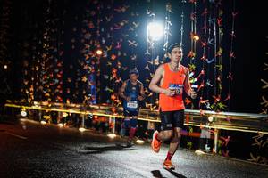 BIB: 275, 4122
                            <button type="button" onclick="openModal(17917607)" class="btn btn-primary btn-sm float-right btn-popup" data-toggle="modal" data-target=".modal-high-quality">
                        <i class="fas fa-shopping-cart"></i> Add to Cart
                    </button>
                                            <button type="button" onclick="isThisMe(17917607, true)" class="btn btn-success btn-sm float-right btn-popup btn-isme hidden" data-toggle="tooltip" data-placement="bottom" title="นี่คือรูปของคุณใช่ไหม คลิกที่นี่เพื่อเอาเข้าอัลบั้ม">
                        <i class="fas fa-plus"></i> Add to album
                    </button>
                    <button type="button" onclick="isThisMe(17917607, false)" class="btn btn-warning btn-sm float-right btn-popup btn-isnotme hidden">
                        <i class="fas fa-ban"></i> Remove from album
                    </button>