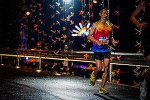 BIB: 519
                            <button type="button" onclick="openModal(17914224)" class="btn btn-primary btn-sm float-right btn-popup" data-toggle="modal" data-target=".modal-high-quality">
                        <i class="fas fa-shopping-cart"></i> Add to Cart
                    </button>
                                            <button type="button" onclick="isThisMe(17914224, true)" class="btn btn-success btn-sm float-right btn-popup btn-isme hidden" data-toggle="tooltip" data-placement="bottom" title="นี่คือรูปของคุณใช่ไหม คลิกที่นี่เพื่อเอาเข้าอัลบั้ม">
                        <i class="fas fa-plus"></i> Add to album
                    </button>
                    <button type="button" onclick="isThisMe(17914224, false)" class="btn btn-warning btn-sm float-right btn-popup btn-isnotme hidden">
                        <i class="fas fa-ban"></i> Remove from album
                    </button>