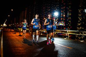 BIB: 0422, 42130
                            <button type="button" onclick="openModal(17921424)" class="btn btn-primary btn-sm float-right btn-popup" data-toggle="modal" data-target=".modal-high-quality">
                        <i class="fas fa-shopping-cart"></i> Add to Cart
                    </button>
                                            <button type="button" onclick="isThisMe(17921424, true)" class="btn btn-success btn-sm float-right btn-popup btn-isme hidden" data-toggle="tooltip" data-placement="bottom" title="นี่คือรูปของคุณใช่ไหม คลิกที่นี่เพื่อเอาเข้าอัลบั้ม">
                        <i class="fas fa-plus"></i> Add to album
                    </button>
                    <button type="button" onclick="isThisMe(17921424, false)" class="btn btn-warning btn-sm float-right btn-popup btn-isnotme hidden">
                        <i class="fas fa-ban"></i> Remove from album
                    </button>