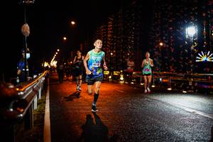 BIB: 4078
                            <button type="button" onclick="openModal(17920818)" class="btn btn-primary btn-sm float-right btn-popup" data-toggle="modal" data-target=".modal-high-quality">
                        <i class="fas fa-shopping-cart"></i> Add to Cart
                    </button>
                                            <button type="button" onclick="isThisMe(17920818, true)" class="btn btn-success btn-sm float-right btn-popup btn-isme hidden" data-toggle="tooltip" data-placement="bottom" title="นี่คือรูปของคุณใช่ไหม คลิกที่นี่เพื่อเอาเข้าอัลบั้ม">
                        <i class="fas fa-plus"></i> Add to album
                    </button>
                    <button type="button" onclick="isThisMe(17920818, false)" class="btn btn-warning btn-sm float-right btn-popup btn-isnotme hidden">
                        <i class="fas fa-ban"></i> Remove from album
                    </button>