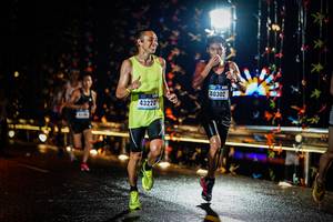 BIB: 40302, 43220
                            <button type="button" onclick="openModal(17906382)" class="btn btn-primary btn-sm float-right btn-popup" data-toggle="modal" data-target=".modal-high-quality">
                        <i class="fas fa-shopping-cart"></i> Add to Cart
                    </button>
                                            <button type="button" onclick="isThisMe(17906382, true)" class="btn btn-success btn-sm float-right btn-popup btn-isme hidden" data-toggle="tooltip" data-placement="bottom" title="นี่คือรูปของคุณใช่ไหม คลิกที่นี่เพื่อเอาเข้าอัลบั้ม">
                        <i class="fas fa-plus"></i> Add to album
                    </button>
                    <button type="button" onclick="isThisMe(17906382, false)" class="btn btn-warning btn-sm float-right btn-popup btn-isnotme hidden">
                        <i class="fas fa-ban"></i> Remove from album
                    </button>