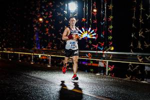 BIB: 4118
                            <button type="button" onclick="openModal(17915152)" class="btn btn-primary btn-sm float-right btn-popup" data-toggle="modal" data-target=".modal-high-quality">
                        <i class="fas fa-shopping-cart"></i> Add to Cart
                    </button>
                                            <button type="button" onclick="isThisMe(17915152, true)" class="btn btn-success btn-sm float-right btn-popup btn-isme hidden" data-toggle="tooltip" data-placement="bottom" title="นี่คือรูปของคุณใช่ไหม คลิกที่นี่เพื่อเอาเข้าอัลบั้ม">
                        <i class="fas fa-plus"></i> Add to album
                    </button>
                    <button type="button" onclick="isThisMe(17915152, false)" class="btn btn-warning btn-sm float-right btn-popup btn-isnotme hidden">
                        <i class="fas fa-ban"></i> Remove from album
                    </button>