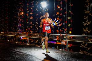 BIB: 40471
                            <button type="button" onclick="openModal(17906368)" class="btn btn-primary btn-sm float-right btn-popup" data-toggle="modal" data-target=".modal-high-quality">
                        <i class="fas fa-shopping-cart"></i> Add to Cart
                    </button>
                                            <button type="button" onclick="isThisMe(17906368, true)" class="btn btn-success btn-sm float-right btn-popup btn-isme hidden" data-toggle="tooltip" data-placement="bottom" title="นี่คือรูปของคุณใช่ไหม คลิกที่นี่เพื่อเอาเข้าอัลบั้ม">
                        <i class="fas fa-plus"></i> Add to album
                    </button>
                    <button type="button" onclick="isThisMe(17906368, false)" class="btn btn-warning btn-sm float-right btn-popup btn-isnotme hidden">
                        <i class="fas fa-ban"></i> Remove from album
                    </button>