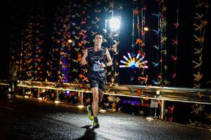 BIB: 422
                            <button type="button" onclick="openModal(17915464)" class="btn btn-primary btn-sm float-right btn-popup" data-toggle="modal" data-target=".modal-high-quality">
                        <i class="fas fa-shopping-cart"></i> Add to Cart
                    </button>
                                            <button type="button" onclick="isThisMe(17915464, true)" class="btn btn-success btn-sm float-right btn-popup btn-isme hidden" data-toggle="tooltip" data-placement="bottom" title="นี่คือรูปของคุณใช่ไหม คลิกที่นี่เพื่อเอาเข้าอัลบั้ม">
                        <i class="fas fa-plus"></i> Add to album
                    </button>
                    <button type="button" onclick="isThisMe(17915464, false)" class="btn btn-warning btn-sm float-right btn-popup btn-isnotme hidden">
                        <i class="fas fa-ban"></i> Remove from album
                    </button>