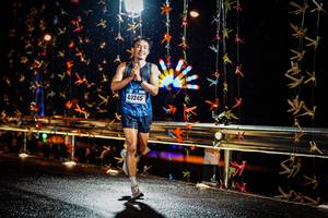 BIB: 40245
                            <button type="button" onclick="openModal(17913526)" class="btn btn-primary btn-sm float-right btn-popup" data-toggle="modal" data-target=".modal-high-quality">
                        <i class="fas fa-shopping-cart"></i> Add to Cart
                    </button>
                                            <button type="button" onclick="isThisMe(17913526, true)" class="btn btn-success btn-sm float-right btn-popup btn-isme hidden" data-toggle="tooltip" data-placement="bottom" title="นี่คือรูปของคุณใช่ไหม คลิกที่นี่เพื่อเอาเข้าอัลบั้ม">
                        <i class="fas fa-plus"></i> Add to album
                    </button>
                    <button type="button" onclick="isThisMe(17913526, false)" class="btn btn-warning btn-sm float-right btn-popup btn-isnotme hidden">
                        <i class="fas fa-ban"></i> Remove from album
                    </button>