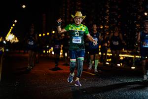 BIB: 41509
                            <button type="button" onclick="openModal(17929916)" class="btn btn-primary btn-sm float-right btn-popup" data-toggle="modal" data-target=".modal-high-quality">
                        <i class="fas fa-shopping-cart"></i> Add to Cart
                    </button>
                                            <button type="button" onclick="isThisMe(17929916, true)" class="btn btn-success btn-sm float-right btn-popup btn-isme hidden" data-toggle="tooltip" data-placement="bottom" title="นี่คือรูปของคุณใช่ไหม คลิกที่นี่เพื่อเอาเข้าอัลบั้ม">
                        <i class="fas fa-plus"></i> Add to album
                    </button>
                    <button type="button" onclick="isThisMe(17929916, false)" class="btn btn-warning btn-sm float-right btn-popup btn-isnotme hidden">
                        <i class="fas fa-ban"></i> Remove from album
                    </button>