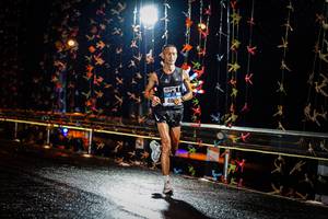 BIB: 406
                            <button type="button" onclick="openModal(17906321)" class="btn btn-primary btn-sm float-right btn-popup" data-toggle="modal" data-target=".modal-high-quality">
                        <i class="fas fa-shopping-cart"></i> Add to Cart
                    </button>
                                            <button type="button" onclick="isThisMe(17906321, true)" class="btn btn-success btn-sm float-right btn-popup btn-isme hidden" data-toggle="tooltip" data-placement="bottom" title="นี่คือรูปของคุณใช่ไหม คลิกที่นี่เพื่อเอาเข้าอัลบั้ม">
                        <i class="fas fa-plus"></i> Add to album
                    </button>
                    <button type="button" onclick="isThisMe(17906321, false)" class="btn btn-warning btn-sm float-right btn-popup btn-isnotme hidden">
                        <i class="fas fa-ban"></i> Remove from album
                    </button>