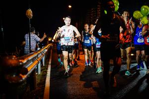 BIB: 40895, 43011, 440
                            <button type="button" onclick="openModal(17927114)" class="btn btn-primary btn-sm float-right btn-popup" data-toggle="modal" data-target=".modal-high-quality">
                        <i class="fas fa-shopping-cart"></i> Add to Cart
                    </button>
                                            <button type="button" onclick="isThisMe(17927114, true)" class="btn btn-success btn-sm float-right btn-popup btn-isme hidden" data-toggle="tooltip" data-placement="bottom" title="นี่คือรูปของคุณใช่ไหม คลิกที่นี่เพื่อเอาเข้าอัลบั้ม">
                        <i class="fas fa-plus"></i> Add to album
                    </button>
                    <button type="button" onclick="isThisMe(17927114, false)" class="btn btn-warning btn-sm float-right btn-popup btn-isnotme hidden">
                        <i class="fas fa-ban"></i> Remove from album
                    </button>