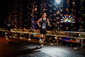 BIB: 4107
                            <button type="button" onclick="openModal(17910563)" class="btn btn-primary btn-sm float-right btn-popup" data-toggle="modal" data-target=".modal-high-quality">
                        <i class="fas fa-shopping-cart"></i> Add to Cart
                    </button>
                                            <button type="button" onclick="isThisMe(17910563, true)" class="btn btn-success btn-sm float-right btn-popup btn-isme hidden" data-toggle="tooltip" data-placement="bottom" title="นี่คือรูปของคุณใช่ไหม คลิกที่นี่เพื่อเอาเข้าอัลบั้ม">
                        <i class="fas fa-plus"></i> Add to album
                    </button>
                    <button type="button" onclick="isThisMe(17910563, false)" class="btn btn-warning btn-sm float-right btn-popup btn-isnotme hidden">
                        <i class="fas fa-ban"></i> Remove from album
                    </button>