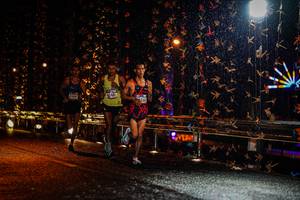 BIB: 401, 0331
                            <button type="button" onclick="openModal(17905846)" class="btn btn-primary btn-sm float-right btn-popup" data-toggle="modal" data-target=".modal-high-quality">
                        <i class="fas fa-shopping-cart"></i> Add to Cart
                    </button>
                                            <button type="button" onclick="isThisMe(17905846, true)" class="btn btn-success btn-sm float-right btn-popup btn-isme hidden" data-toggle="tooltip" data-placement="bottom" title="นี่คือรูปของคุณใช่ไหม คลิกที่นี่เพื่อเอาเข้าอัลบั้ม">
                        <i class="fas fa-plus"></i> Add to album
                    </button>
                    <button type="button" onclick="isThisMe(17905846, false)" class="btn btn-warning btn-sm float-right btn-popup btn-isnotme hidden">
                        <i class="fas fa-ban"></i> Remove from album
                    </button>