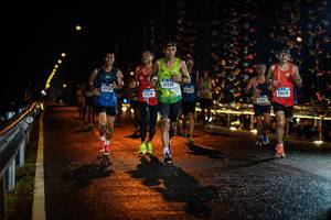 BIB: 41239, 1210
                            <button type="button" onclick="openModal(17917941)" class="btn btn-primary btn-sm float-right btn-popup" data-toggle="modal" data-target=".modal-high-quality">
                        <i class="fas fa-shopping-cart"></i> Add to Cart
                    </button>
                                            <button type="button" onclick="isThisMe(17917941, true)" class="btn btn-success btn-sm float-right btn-popup btn-isme hidden" data-toggle="tooltip" data-placement="bottom" title="นี่คือรูปของคุณใช่ไหม คลิกที่นี่เพื่อเอาเข้าอัลบั้ม">
                        <i class="fas fa-plus"></i> Add to album
                    </button>
                    <button type="button" onclick="isThisMe(17917941, false)" class="btn btn-warning btn-sm float-right btn-popup btn-isnotme hidden">
                        <i class="fas fa-ban"></i> Remove from album
                    </button>