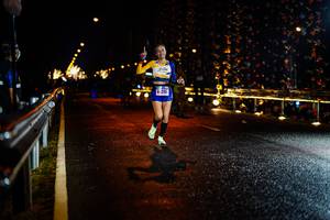 BIB: 295
                            <button type="button" onclick="openModal(17919997)" class="btn btn-primary btn-sm float-right btn-popup" data-toggle="modal" data-target=".modal-high-quality">
                        <i class="fas fa-shopping-cart"></i> Add to Cart
                    </button>
                                            <button type="button" onclick="isThisMe(17919997, true)" class="btn btn-success btn-sm float-right btn-popup btn-isme hidden" data-toggle="tooltip" data-placement="bottom" title="นี่คือรูปของคุณใช่ไหม คลิกที่นี่เพื่อเอาเข้าอัลบั้ม">
                        <i class="fas fa-plus"></i> Add to album
                    </button>
                    <button type="button" onclick="isThisMe(17919997, false)" class="btn btn-warning btn-sm float-right btn-popup btn-isnotme hidden">
                        <i class="fas fa-ban"></i> Remove from album
                    </button>