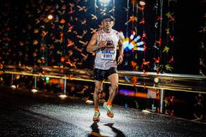 BIB: 41011
                            <button type="button" onclick="openModal(17912913)" class="btn btn-primary btn-sm float-right btn-popup" data-toggle="modal" data-target=".modal-high-quality">
                        <i class="fas fa-shopping-cart"></i> Add to Cart
                    </button>
                                            <button type="button" onclick="isThisMe(17912913, true)" class="btn btn-success btn-sm float-right btn-popup btn-isme hidden" data-toggle="tooltip" data-placement="bottom" title="นี่คือรูปของคุณใช่ไหม คลิกที่นี่เพื่อเอาเข้าอัลบั้ม">
                        <i class="fas fa-plus"></i> Add to album
                    </button>
                    <button type="button" onclick="isThisMe(17912913, false)" class="btn btn-warning btn-sm float-right btn-popup btn-isnotme hidden">
                        <i class="fas fa-ban"></i> Remove from album
                    </button>