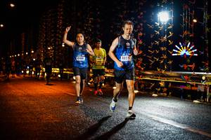 BIB: 4027, 41468
                            <button type="button" onclick="openModal(17926924)" class="btn btn-primary btn-sm float-right btn-popup" data-toggle="modal" data-target=".modal-high-quality">
                        <i class="fas fa-shopping-cart"></i> Add to Cart
                    </button>
                                            <button type="button" onclick="isThisMe(17926924, true)" class="btn btn-success btn-sm float-right btn-popup btn-isme hidden" data-toggle="tooltip" data-placement="bottom" title="นี่คือรูปของคุณใช่ไหม คลิกที่นี่เพื่อเอาเข้าอัลบั้ม">
                        <i class="fas fa-plus"></i> Add to album
                    </button>
                    <button type="button" onclick="isThisMe(17926924, false)" class="btn btn-warning btn-sm float-right btn-popup btn-isnotme hidden">
                        <i class="fas fa-ban"></i> Remove from album
                    </button>