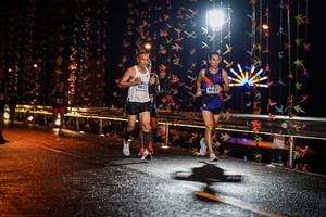 BIB: 4010
                            <button type="button" onclick="openModal(17916568)" class="btn btn-primary btn-sm float-right btn-popup" data-toggle="modal" data-target=".modal-high-quality">
                        <i class="fas fa-shopping-cart"></i> Add to Cart
                    </button>
                                            <button type="button" onclick="isThisMe(17916568, true)" class="btn btn-success btn-sm float-right btn-popup btn-isme hidden" data-toggle="tooltip" data-placement="bottom" title="นี่คือรูปของคุณใช่ไหม คลิกที่นี่เพื่อเอาเข้าอัลบั้ม">
                        <i class="fas fa-plus"></i> Add to album
                    </button>
                    <button type="button" onclick="isThisMe(17916568, false)" class="btn btn-warning btn-sm float-right btn-popup btn-isnotme hidden">
                        <i class="fas fa-ban"></i> Remove from album
                    </button>