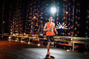 BIB: 1275
                            <button type="button" onclick="openModal(17917606)" class="btn btn-primary btn-sm float-right btn-popup" data-toggle="modal" data-target=".modal-high-quality">
                        <i class="fas fa-shopping-cart"></i> Add to Cart
                    </button>
                                            <button type="button" onclick="isThisMe(17917606, true)" class="btn btn-success btn-sm float-right btn-popup btn-isme hidden" data-toggle="tooltip" data-placement="bottom" title="นี่คือรูปของคุณใช่ไหม คลิกที่นี่เพื่อเอาเข้าอัลบั้ม">
                        <i class="fas fa-plus"></i> Add to album
                    </button>
                    <button type="button" onclick="isThisMe(17917606, false)" class="btn btn-warning btn-sm float-right btn-popup btn-isnotme hidden">
                        <i class="fas fa-ban"></i> Remove from album
                    </button>