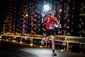 BIB: 41775
                            <button type="button" onclick="openModal(17906079)" class="btn btn-primary btn-sm float-right btn-popup" data-toggle="modal" data-target=".modal-high-quality">
                        <i class="fas fa-shopping-cart"></i> Add to Cart
                    </button>
                                            <button type="button" onclick="isThisMe(17906079, true)" class="btn btn-success btn-sm float-right btn-popup btn-isme hidden" data-toggle="tooltip" data-placement="bottom" title="นี่คือรูปของคุณใช่ไหม คลิกที่นี่เพื่อเอาเข้าอัลบั้ม">
                        <i class="fas fa-plus"></i> Add to album
                    </button>
                    <button type="button" onclick="isThisMe(17906079, false)" class="btn btn-warning btn-sm float-right btn-popup btn-isnotme hidden">
                        <i class="fas fa-ban"></i> Remove from album
                    </button>