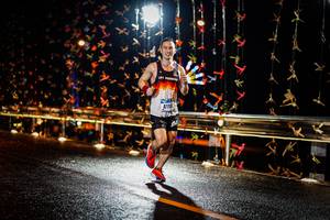 BIB: 4118
                            <button type="button" onclick="openModal(17915159)" class="btn btn-primary btn-sm float-right btn-popup" data-toggle="modal" data-target=".modal-high-quality">
                        <i class="fas fa-shopping-cart"></i> Add to Cart
                    </button>
                                            <button type="button" onclick="isThisMe(17915159, true)" class="btn btn-success btn-sm float-right btn-popup btn-isme hidden" data-toggle="tooltip" data-placement="bottom" title="นี่คือรูปของคุณใช่ไหม คลิกที่นี่เพื่อเอาเข้าอัลบั้ม">
                        <i class="fas fa-plus"></i> Add to album
                    </button>
                    <button type="button" onclick="isThisMe(17915159, false)" class="btn btn-warning btn-sm float-right btn-popup btn-isnotme hidden">
                        <i class="fas fa-ban"></i> Remove from album
                    </button>