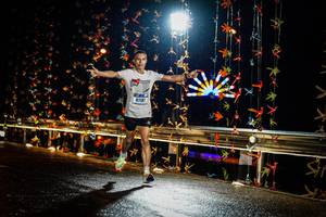 BIB: 41181
                            <button type="button" onclick="openModal(17906413)" class="btn btn-primary btn-sm float-right btn-popup" data-toggle="modal" data-target=".modal-high-quality">
                        <i class="fas fa-shopping-cart"></i> Add to Cart
                    </button>
                                            <button type="button" onclick="isThisMe(17906413, true)" class="btn btn-success btn-sm float-right btn-popup btn-isme hidden" data-toggle="tooltip" data-placement="bottom" title="นี่คือรูปของคุณใช่ไหม คลิกที่นี่เพื่อเอาเข้าอัลบั้ม">
                        <i class="fas fa-plus"></i> Add to album
                    </button>
                    <button type="button" onclick="isThisMe(17906413, false)" class="btn btn-warning btn-sm float-right btn-popup btn-isnotme hidden">
                        <i class="fas fa-ban"></i> Remove from album
                    </button>