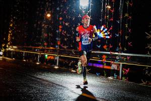 BIB: 4041
                            <button type="button" onclick="openModal(17906098)" class="btn btn-primary btn-sm float-right btn-popup" data-toggle="modal" data-target=".modal-high-quality">
                        <i class="fas fa-shopping-cart"></i> Add to Cart
                    </button>
                                            <button type="button" onclick="isThisMe(17906098, true)" class="btn btn-success btn-sm float-right btn-popup btn-isme hidden" data-toggle="tooltip" data-placement="bottom" title="นี่คือรูปของคุณใช่ไหม คลิกที่นี่เพื่อเอาเข้าอัลบั้ม">
                        <i class="fas fa-plus"></i> Add to album
                    </button>
                    <button type="button" onclick="isThisMe(17906098, false)" class="btn btn-warning btn-sm float-right btn-popup btn-isnotme hidden">
                        <i class="fas fa-ban"></i> Remove from album
                    </button>