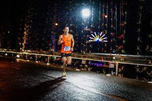 BIB: 40591
                            <button type="button" onclick="openModal(17905872)" class="btn btn-primary btn-sm float-right btn-popup" data-toggle="modal" data-target=".modal-high-quality">
                        <i class="fas fa-shopping-cart"></i> Add to Cart
                    </button>
                                            <button type="button" onclick="isThisMe(17905872, true)" class="btn btn-success btn-sm float-right btn-popup btn-isme hidden" data-toggle="tooltip" data-placement="bottom" title="นี่คือรูปของคุณใช่ไหม คลิกที่นี่เพื่อเอาเข้าอัลบั้ม">
                        <i class="fas fa-plus"></i> Add to album
                    </button>
                    <button type="button" onclick="isThisMe(17905872, false)" class="btn btn-warning btn-sm float-right btn-popup btn-isnotme hidden">
                        <i class="fas fa-ban"></i> Remove from album
                    </button>