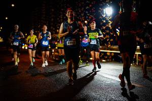 BIB: 4180, 639
                            <button type="button" onclick="openModal(17929751)" class="btn btn-primary btn-sm float-right btn-popup" data-toggle="modal" data-target=".modal-high-quality">
                        <i class="fas fa-shopping-cart"></i> Add to Cart
                    </button>
                                            <button type="button" onclick="isThisMe(17929751, true)" class="btn btn-success btn-sm float-right btn-popup btn-isme hidden" data-toggle="tooltip" data-placement="bottom" title="นี่คือรูปของคุณใช่ไหม คลิกที่นี่เพื่อเอาเข้าอัลบั้ม">
                        <i class="fas fa-plus"></i> Add to album
                    </button>
                    <button type="button" onclick="isThisMe(17929751, false)" class="btn btn-warning btn-sm float-right btn-popup btn-isnotme hidden">
                        <i class="fas fa-ban"></i> Remove from album
                    </button>