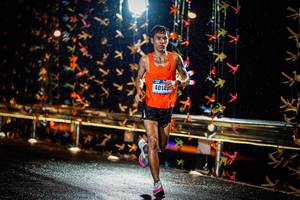 BIB: 4014
                            <button type="button" onclick="openModal(17912408)" class="btn btn-primary btn-sm float-right btn-popup" data-toggle="modal" data-target=".modal-high-quality">
                        <i class="fas fa-shopping-cart"></i> Add to Cart
                    </button>
                                            <button type="button" onclick="isThisMe(17912408, true)" class="btn btn-success btn-sm float-right btn-popup btn-isme hidden" data-toggle="tooltip" data-placement="bottom" title="นี่คือรูปของคุณใช่ไหม คลิกที่นี่เพื่อเอาเข้าอัลบั้ม">
                        <i class="fas fa-plus"></i> Add to album
                    </button>
                    <button type="button" onclick="isThisMe(17912408, false)" class="btn btn-warning btn-sm float-right btn-popup btn-isnotme hidden">
                        <i class="fas fa-ban"></i> Remove from album
                    </button>