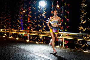 BIB: 4401
                            <button type="button" onclick="openModal(17924109)" class="btn btn-primary btn-sm float-right btn-popup" data-toggle="modal" data-target=".modal-high-quality">
                        <i class="fas fa-shopping-cart"></i> Add to Cart
                    </button>
                                            <button type="button" onclick="isThisMe(17924109, true)" class="btn btn-success btn-sm float-right btn-popup btn-isme hidden" data-toggle="tooltip" data-placement="bottom" title="นี่คือรูปของคุณใช่ไหม คลิกที่นี่เพื่อเอาเข้าอัลบั้ม">
                        <i class="fas fa-plus"></i> Add to album
                    </button>
                    <button type="button" onclick="isThisMe(17924109, false)" class="btn btn-warning btn-sm float-right btn-popup btn-isnotme hidden">
                        <i class="fas fa-ban"></i> Remove from album
                    </button>