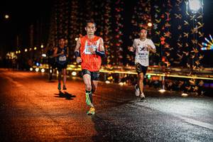 BIB: 40424
                            <button type="button" onclick="openModal(17916369)" class="btn btn-primary btn-sm float-right btn-popup" data-toggle="modal" data-target=".modal-high-quality">
                        <i class="fas fa-shopping-cart"></i> Add to Cart
                    </button>
                                            <button type="button" onclick="isThisMe(17916369, true)" class="btn btn-success btn-sm float-right btn-popup btn-isme hidden" data-toggle="tooltip" data-placement="bottom" title="นี่คือรูปของคุณใช่ไหม คลิกที่นี่เพื่อเอาเข้าอัลบั้ม">
                        <i class="fas fa-plus"></i> Add to album
                    </button>
                    <button type="button" onclick="isThisMe(17916369, false)" class="btn btn-warning btn-sm float-right btn-popup btn-isnotme hidden">
                        <i class="fas fa-ban"></i> Remove from album
                    </button>