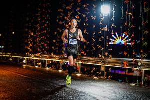 BIB: 41029
                            <button type="button" onclick="openModal(17906433)" class="btn btn-primary btn-sm float-right btn-popup" data-toggle="modal" data-target=".modal-high-quality">
                        <i class="fas fa-shopping-cart"></i> Add to Cart
                    </button>
                                            <button type="button" onclick="isThisMe(17906433, true)" class="btn btn-success btn-sm float-right btn-popup btn-isme hidden" data-toggle="tooltip" data-placement="bottom" title="นี่คือรูปของคุณใช่ไหม คลิกที่นี่เพื่อเอาเข้าอัลบั้ม">
                        <i class="fas fa-plus"></i> Add to album
                    </button>
                    <button type="button" onclick="isThisMe(17906433, false)" class="btn btn-warning btn-sm float-right btn-popup btn-isnotme hidden">
                        <i class="fas fa-ban"></i> Remove from album
                    </button>