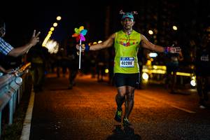 BIB: 40280
                            <button type="button" onclick="openModal(17932331)" class="btn btn-primary btn-sm float-right btn-popup" data-toggle="modal" data-target=".modal-high-quality">
                        <i class="fas fa-shopping-cart"></i> Add to Cart
                    </button>
                                            <button type="button" onclick="isThisMe(17932331, true)" class="btn btn-success btn-sm float-right btn-popup btn-isme hidden" data-toggle="tooltip" data-placement="bottom" title="นี่คือรูปของคุณใช่ไหม คลิกที่นี่เพื่อเอาเข้าอัลบั้ม">
                        <i class="fas fa-plus"></i> Add to album
                    </button>
                    <button type="button" onclick="isThisMe(17932331, false)" class="btn btn-warning btn-sm float-right btn-popup btn-isnotme hidden">
                        <i class="fas fa-ban"></i> Remove from album
                    </button>