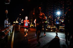 BIB: 422
                            <button type="button" onclick="openModal(17930436)" class="btn btn-primary btn-sm float-right btn-popup" data-toggle="modal" data-target=".modal-high-quality">
                        <i class="fas fa-shopping-cart"></i> Add to Cart
                    </button>
                                            <button type="button" onclick="isThisMe(17930436, true)" class="btn btn-success btn-sm float-right btn-popup btn-isme hidden" data-toggle="tooltip" data-placement="bottom" title="นี่คือรูปของคุณใช่ไหม คลิกที่นี่เพื่อเอาเข้าอัลบั้ม">
                        <i class="fas fa-plus"></i> Add to album
                    </button>
                    <button type="button" onclick="isThisMe(17930436, false)" class="btn btn-warning btn-sm float-right btn-popup btn-isnotme hidden">
                        <i class="fas fa-ban"></i> Remove from album
                    </button>