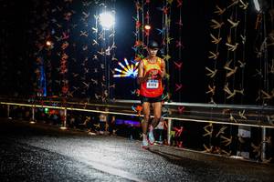 BIB: 41414
                            <button type="button" onclick="openModal(17915462)" class="btn btn-primary btn-sm float-right btn-popup" data-toggle="modal" data-target=".modal-high-quality">
                        <i class="fas fa-shopping-cart"></i> Add to Cart
                    </button>
                                            <button type="button" onclick="isThisMe(17915462, true)" class="btn btn-success btn-sm float-right btn-popup btn-isme hidden" data-toggle="tooltip" data-placement="bottom" title="นี่คือรูปของคุณใช่ไหม คลิกที่นี่เพื่อเอาเข้าอัลบั้ม">
                        <i class="fas fa-plus"></i> Add to album
                    </button>
                    <button type="button" onclick="isThisMe(17915462, false)" class="btn btn-warning btn-sm float-right btn-popup btn-isnotme hidden">
                        <i class="fas fa-ban"></i> Remove from album
                    </button>